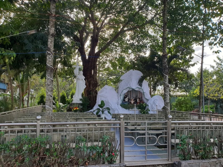 Nhà Thờ Gia Tôn