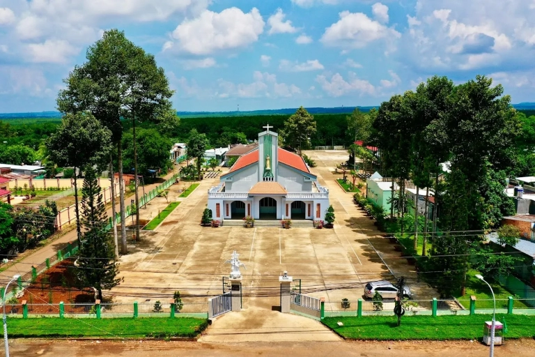 Nhà Thờ Tín Nghĩa